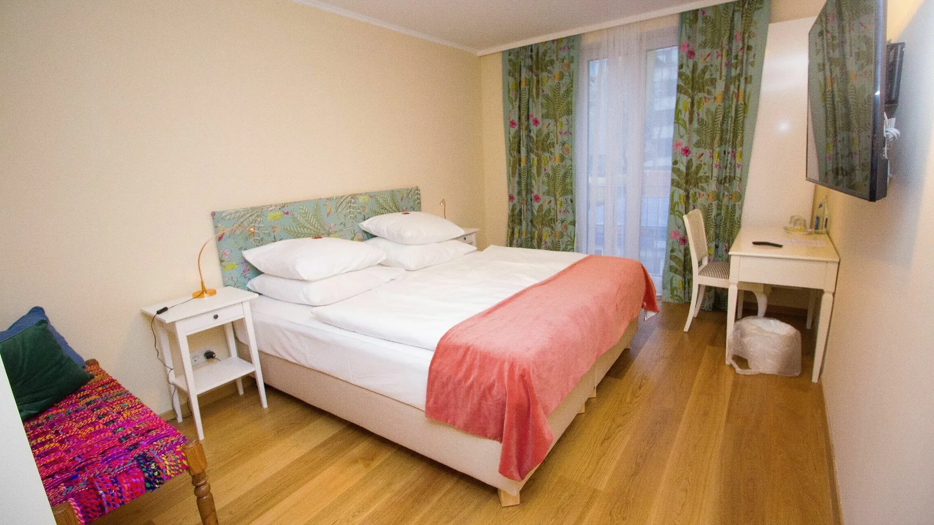 das kleine Hotel in München  Múnich